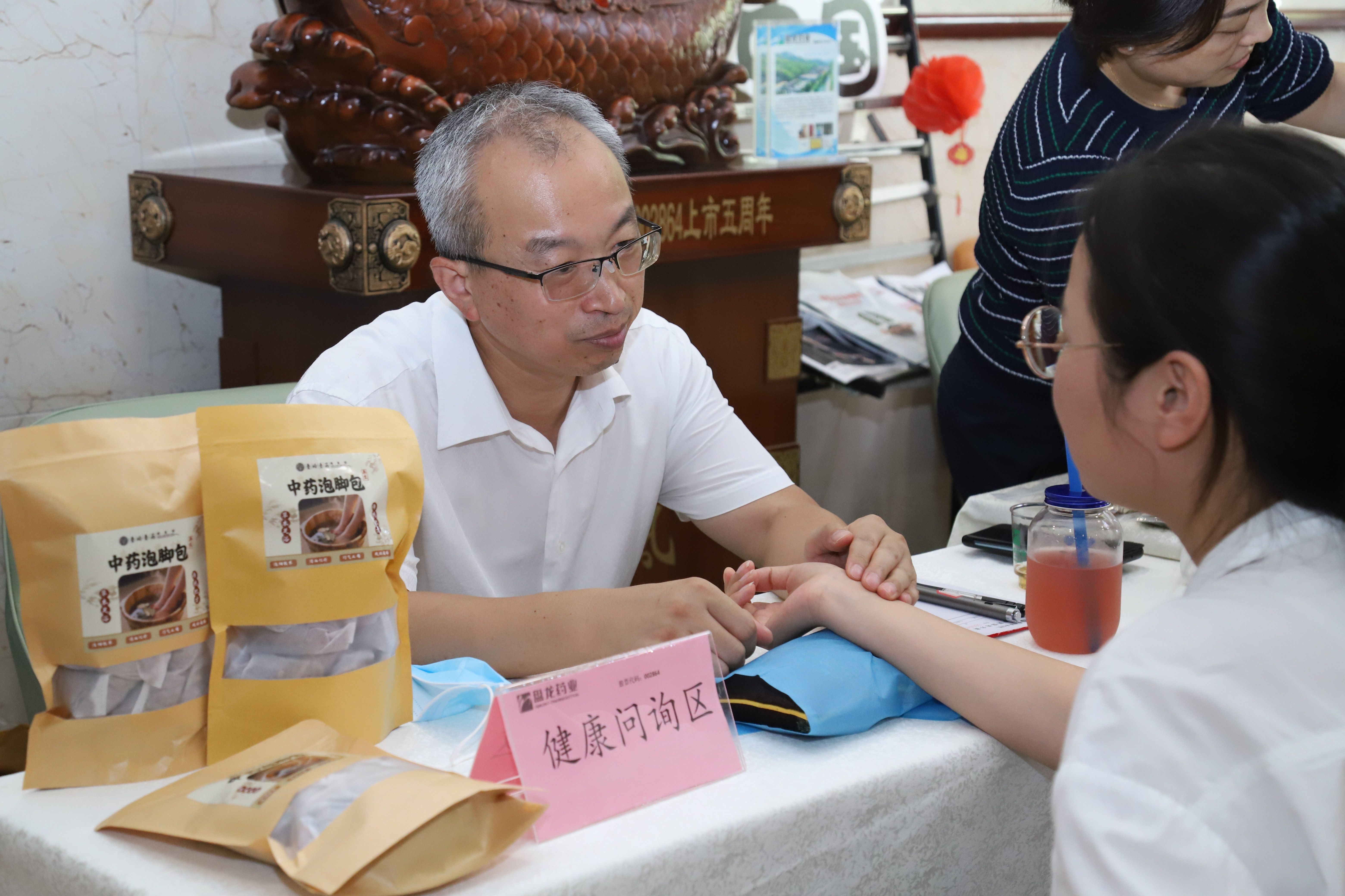 1756276233.jpg 18.jpg